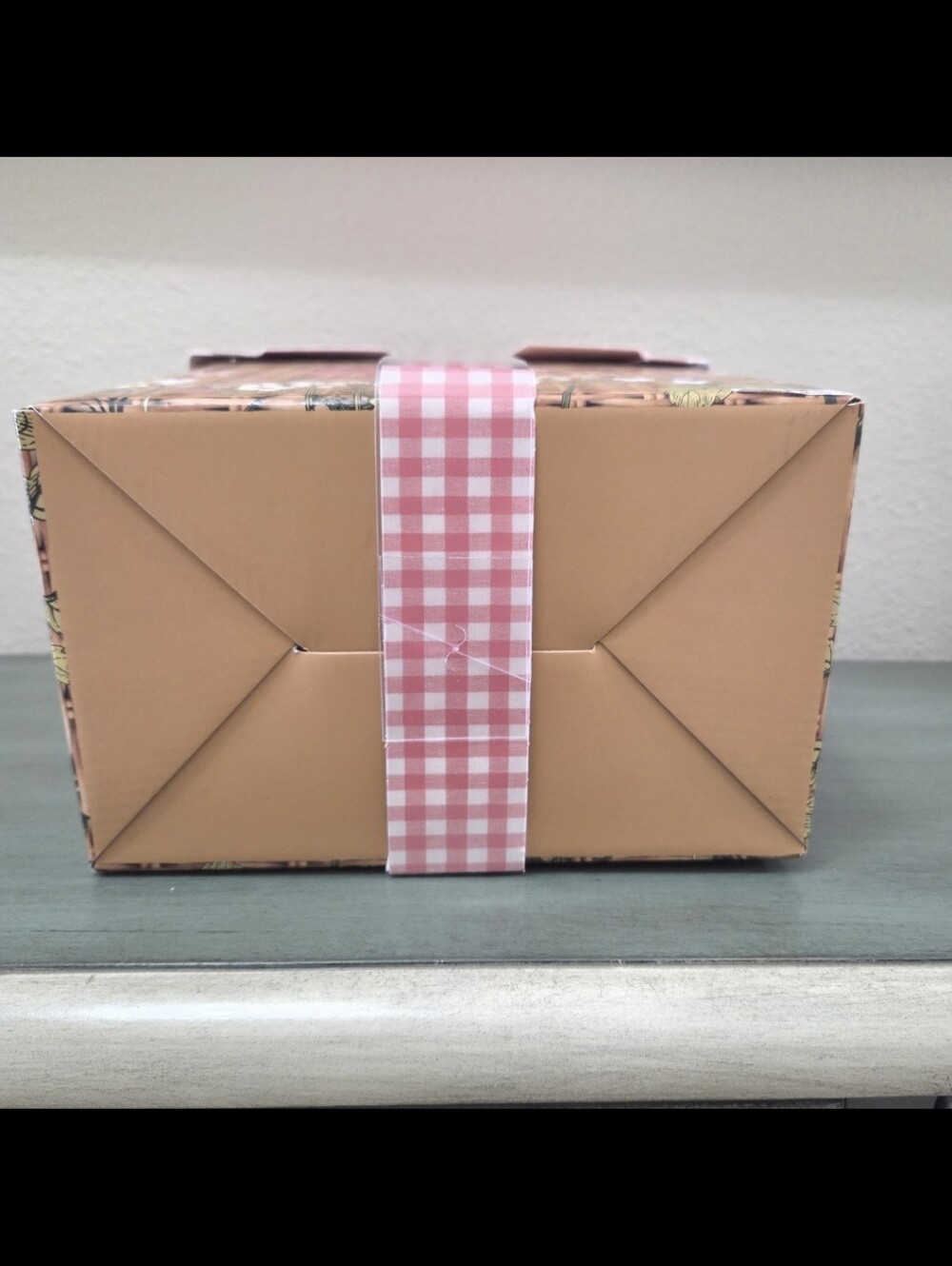 Bath And Body Works Empty Mother's Day Red And White Picnic Basket Box - Picture 5 of 6